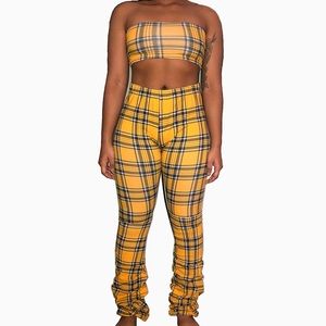 Yellow Plaid 💛💙 Two Piece Set